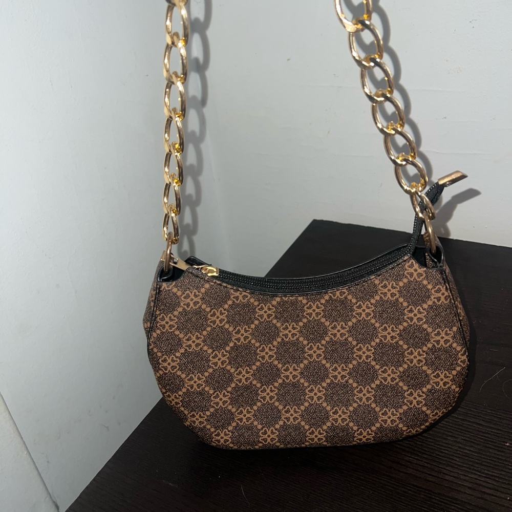 SHEIN Brown Geometric Shoulder Bag with Gold Chain